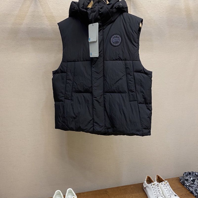 Can*a G00se down jackets